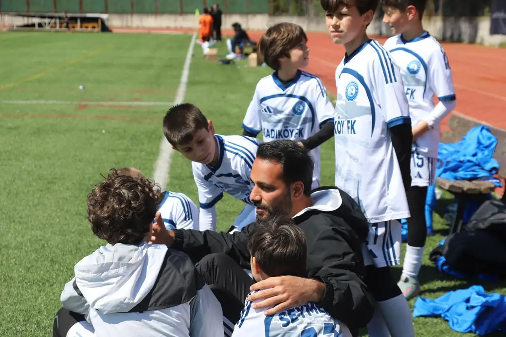 Altay Kadıköy Futbol Okulu antrenman ve maçlardan bir kare