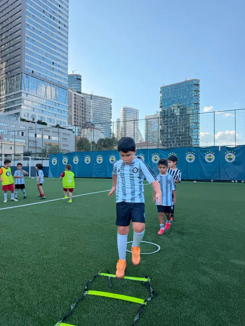Altay Kadıköy Futbol Okulu antrenman ve maçlardan bir kare